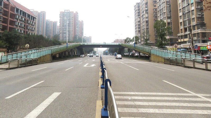 泸州城南黄桷路过街天桥工程(图1)